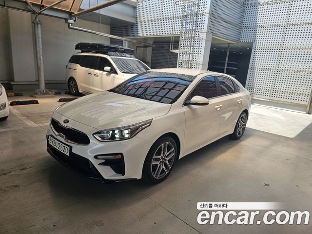Kia K3 Совершенно новый Luxury - фото 1