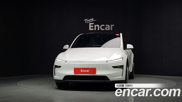 Tesla Model Y RWD - фото 2