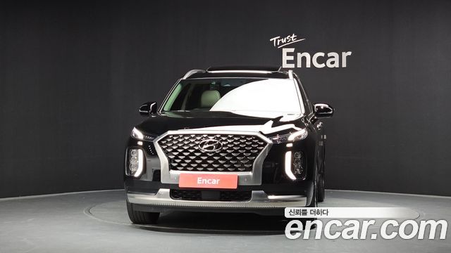 Hyundai Palisade Diesel 2.2 4WD Calligraphy - фото 2
