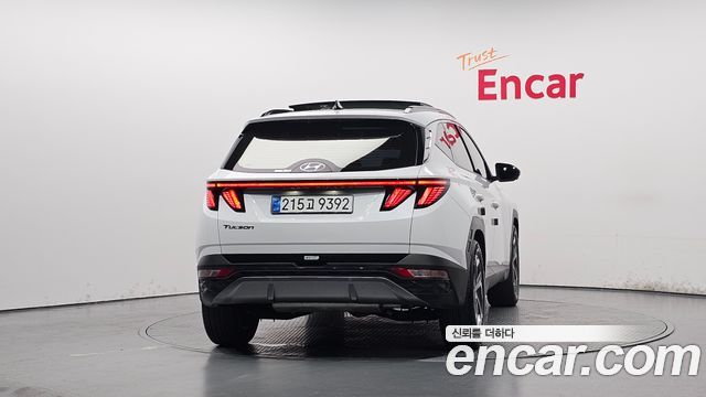 Hyundai Tucson NX4 Gasoline 1.6 Turbo 2WD Inspiration - фото 3