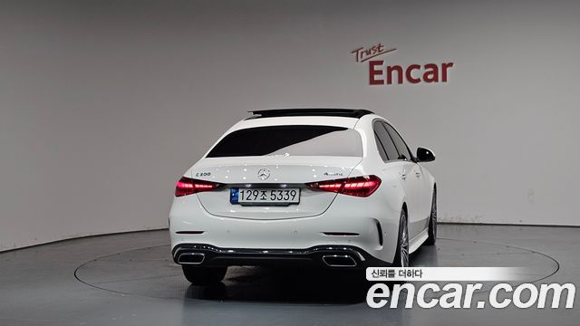 Mercedes-Benz C-Class W206 C300 4MATIC AMG Line - фото 2