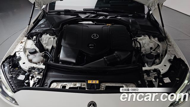 Mercedes-Benz C-Class W206 C300 4MATIC AMG Line - фото 4