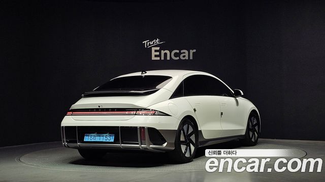 Hyundai Ioniq6 Long Range Prestige - фото 1