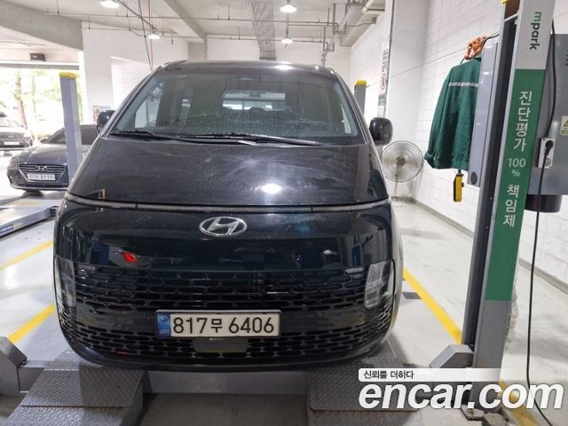 Hyundai Staria Cargo 5-Seater Modern - фото 0
