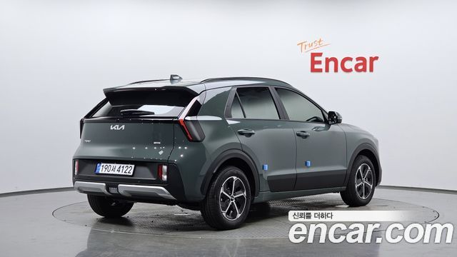 Kia Niro Совершенно новый Prestige - фото 0