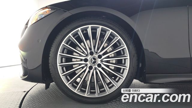 Mercedes-Benz C-Class W206 C300 4MATIC AMG Line - фото 3