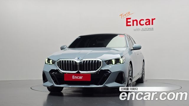 BMW 5-Series G60 523d xDrive M Sport - фото 2