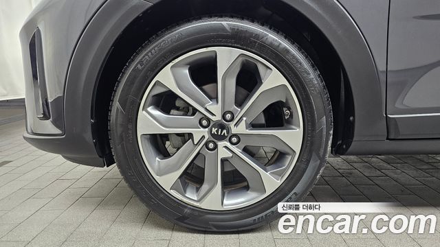 Kia Stonic Diesel 1.6 Prestige - фото 4