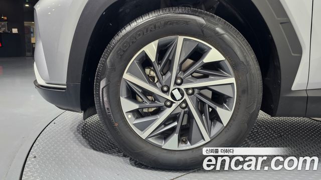 Hyundai Tucson NX4 Diesel 2.0 2WD Premium - фото 4