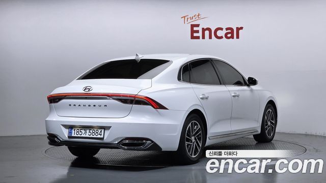 Hyundai Grandeur Новый IG 3.0 LPi Rent Car Premium - фото 1