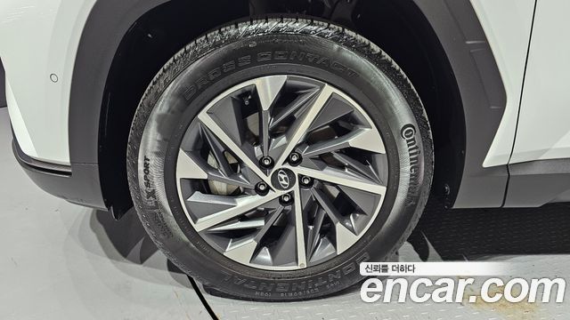 Hyundai Tucson NX4, гибрид Inspiration 2WD - фото 4