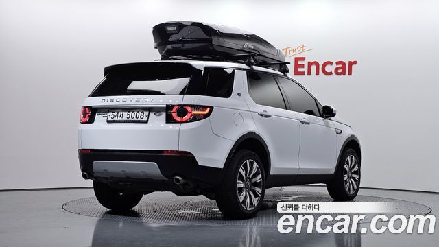 Land Rover Discovery Sport Sports 2.0 TD4 HSE Luxury - фото 1