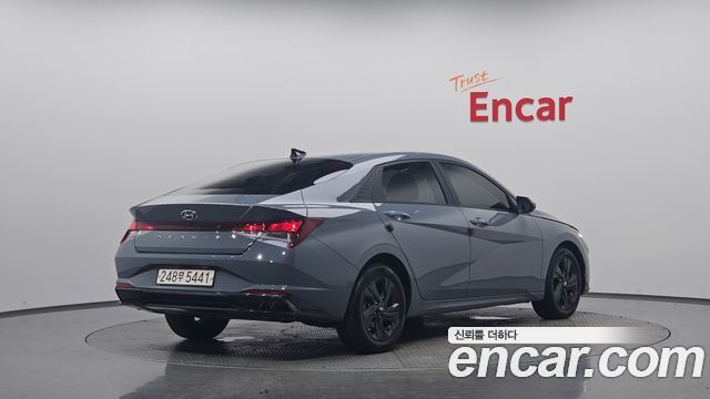 Hyundai Avante CN7, гибрид Modern - фото 1