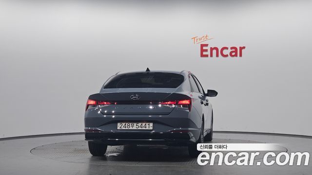 Hyundai Avante CN7, гибрид Modern - фото 3
