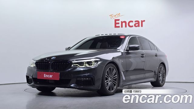 BMW 5-Series G30 530i xDrive M Sport Package Plus - фото 0