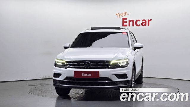 Volkswagen Tiguan 2.0 TDI Prestige - фото 2