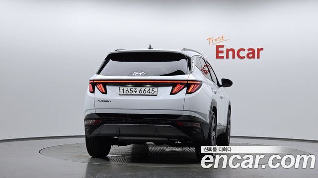 Hyundai Tucson NX4 Gasoline 1.6 Turbo 2WD Inspiration - фото 2