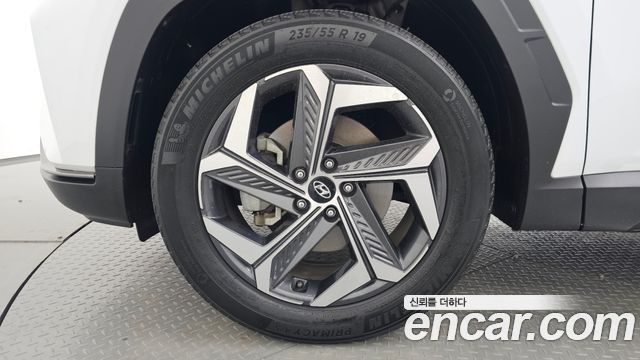 Hyundai Tucson NX4 Gasoline 1.6 Turbo 2WD Inspiration - фото 3