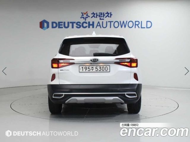 Kia Seltos Diesel 1.6 2WD Prestige - фото 3
