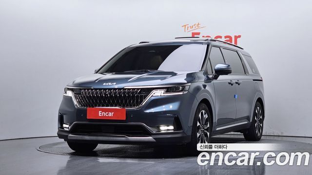 Kia Carnival 4-го поколения 7-Seater Outdoor Noblesse - фото 0