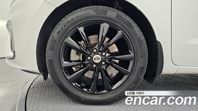 Kia Carnival Новый 9-Seater Noblesse - фото 4