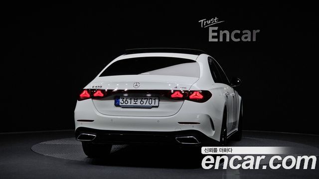 Mercedes-Benz E-Class W214 E450 4MATIC AMG Line - фото 3