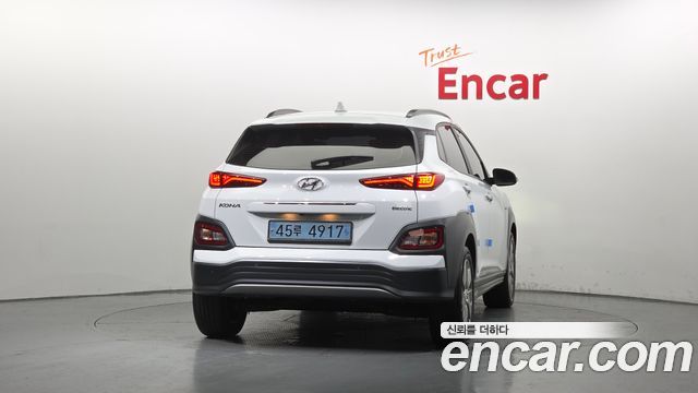 Hyundai Kona Premium - фото 3