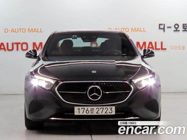 Mercedes-Benz E-Class W214 E200 Avantgarde - фото 1
