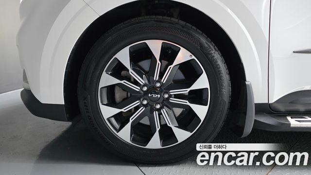 Kia Carnival 4-го поколения 9-Seater Prestige - фото 4