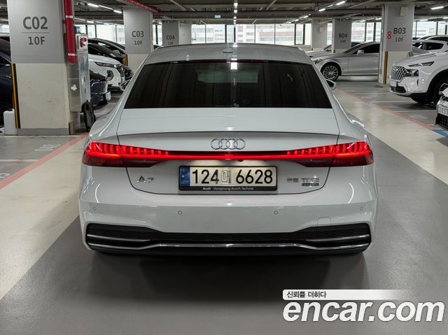 Audi A7 55 TFSI Quattro Premium - фото 4