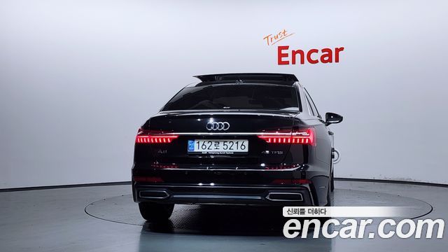 Audi A6 C8 45 TFSI Premium - фото 3