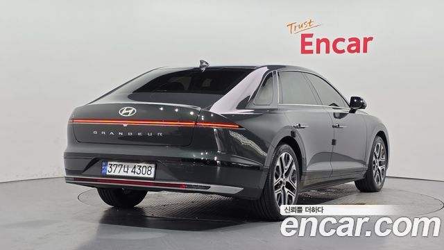 Hyundai Grandeur GN7, гибрид Premium - фото 1