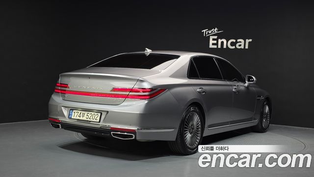 Genesis G90 3.8 AWD Luxury - фото 1