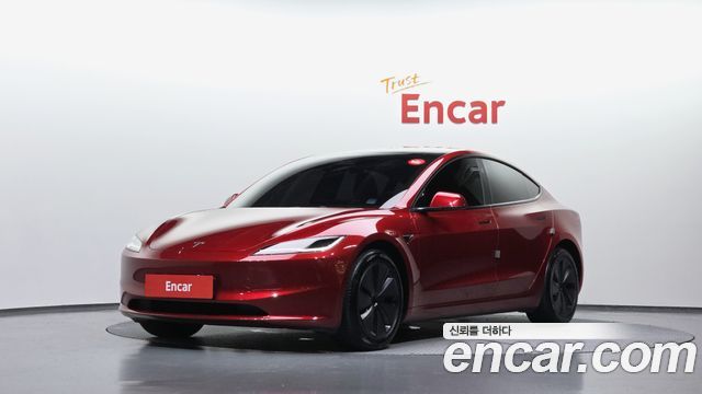 Tesla Model 3 Long Range AWD - фото 0