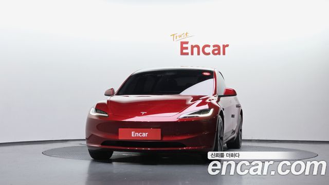 Tesla Model 3 Long Range AWD - фото 2