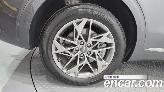 Genesis GV70 2.5T Gasoline AWD - фото 4