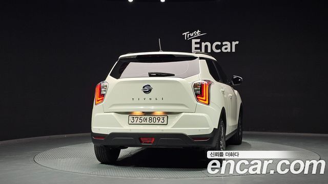 SsangYong Tivoli Gasoline 1.5 2WD V3 - фото 3