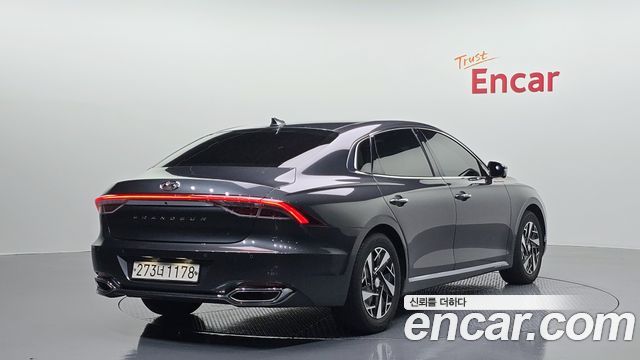 Hyundai Grandeur Новый IG, гибрид Exclusive - фото 1