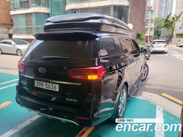 Kia Carnival Новый Gasoline 9-seater Limousine(Special vehicle) - фото 3
