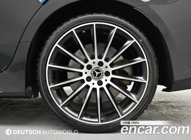Mercedes-Benz CLS-Class C257 CLS450 4MATIC AMG Line - фото 4