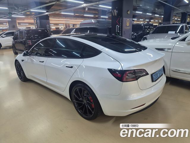 Tesla Model 3 Performance AWD - фото 1