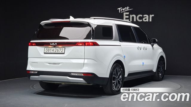 Kia Carnival 4-го поколения 9-Seater Prestige - фото 1