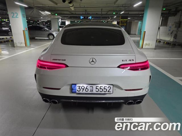 Mercedes-Benz AMG GT 4Door 43 4MATIC+ - фото 1