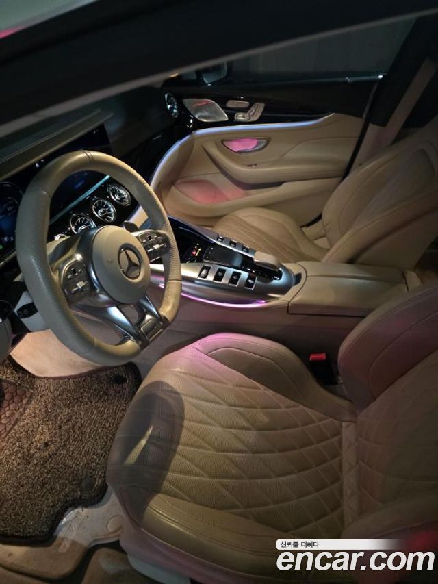 Mercedes-Benz AMG GT 4Door 43 4MATIC+ - фото 4