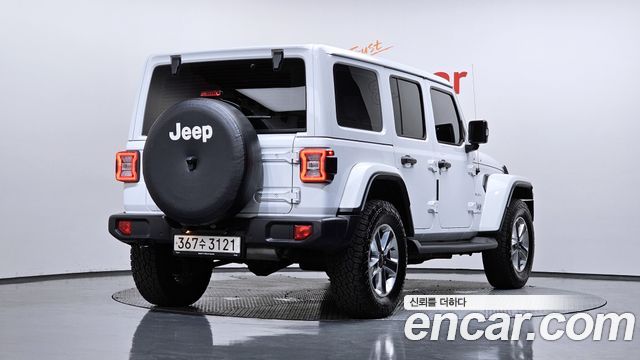 Jeep Wrangler JL 2.0 Sahara 4Door - фото 1