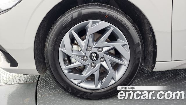 Hyundai Avante Новый CN7 1.6 Modern - фото 4