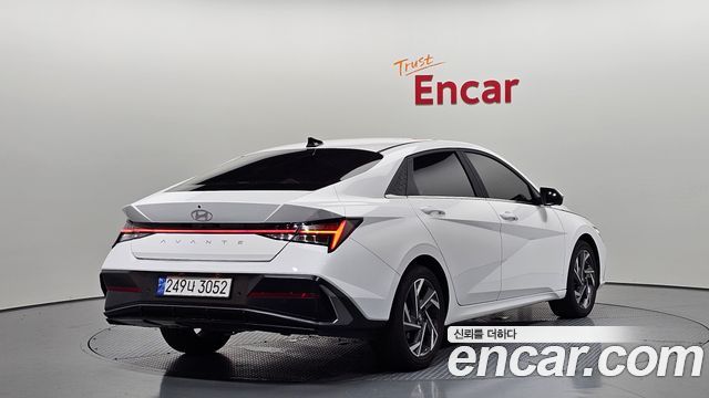 Hyundai Avante Новый CN7 1.6 Inspiration - фото 1