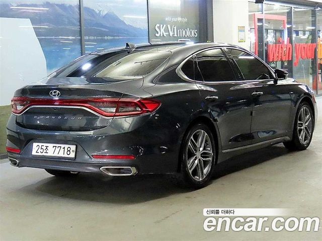 Hyundai Grandeur IG 2.4 Exclusive Special - фото 4