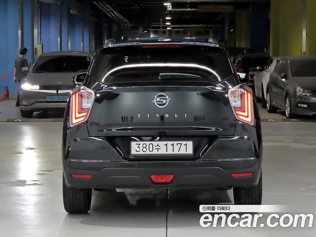 SsangYong Tivoli Gasoline 1.5 2WD UPBEAT - фото 2