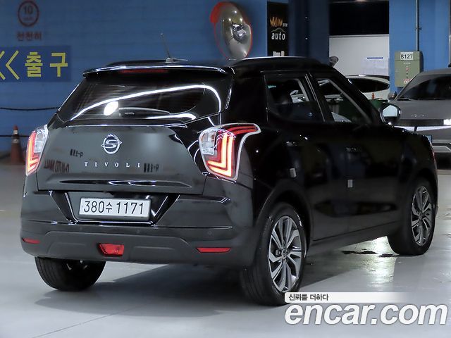 SsangYong Tivoli Gasoline 1.5 2WD UPBEAT - фото 3